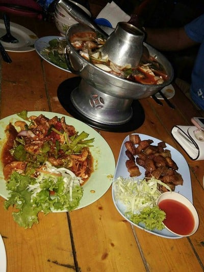 อาหาร หรือ เครื่องดื่ม