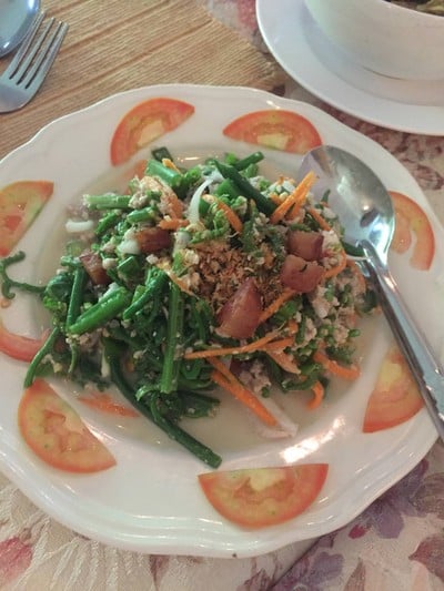 เมนูของร้าน ใบเฟิร์น
