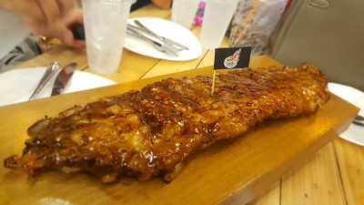 ซี่โครงครึ่งเมตร บาร์บีคิว