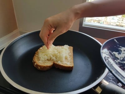 วิธีทำ Asiago Grilled Cheese และชุดอาหารเช้าสไตล์อเมริกัน สูตรมือใหม่ก็ทำได้