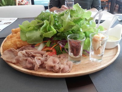 สวนนายน์สลัด พรีเมียม ซีฟู๊ด