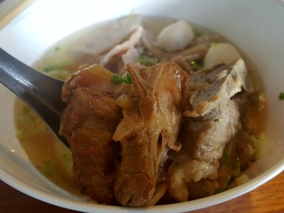เกาเหลาทุกอย่างพิเศษ