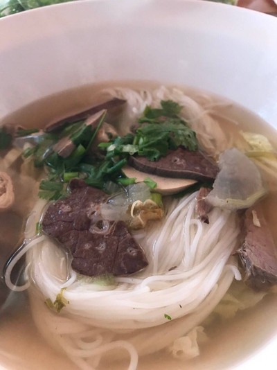 ข้าวปุ้นน้ำแจ่ว