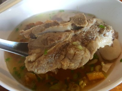 เกาเหลาทุกอย่างพิเศษ