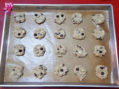 วิธีทำ Maccadamia Chocolate Chip Cookies