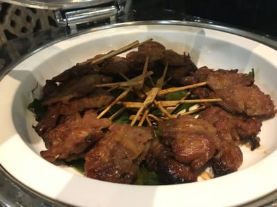 อาหาร หรือ เครื่องดื่ม