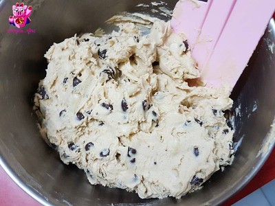 วิธีทำ Maccadamia Chocolate Chip Cookies