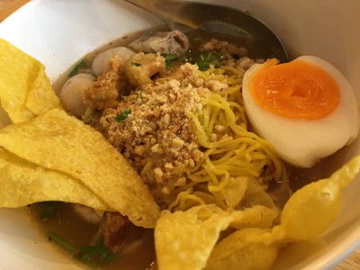 บะหมี่น้ำต้มยำโบราณ