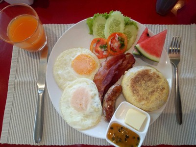 อาหาร หรือ เครื่องดื่ม