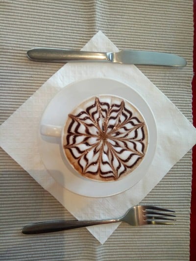 อาหาร หรือ เครื่องดื่ม