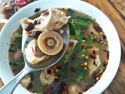 ต้มยำไก่บ้าน