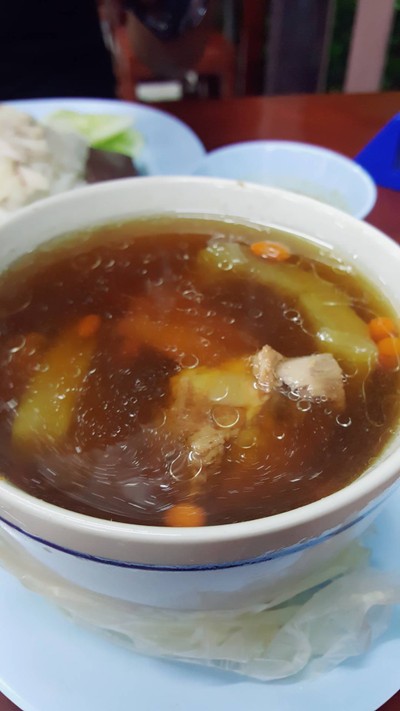 ซุปมะระกระดูกหมูตุ๋นยาจีน