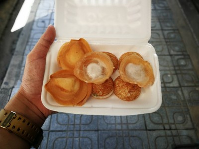 อาหาร หรือ เครื่องดื่ม