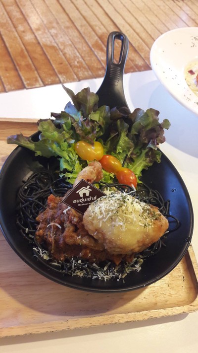 สปาเก็ตตี้ปูนิ่ม