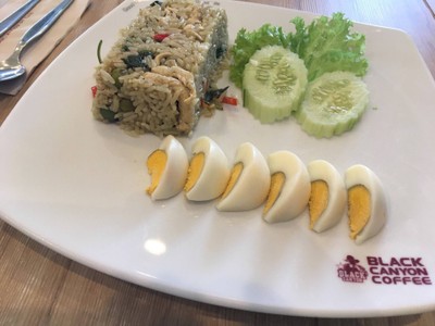 ข้าวผัดแกงเขียวหวาน