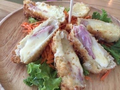 Borbaimai Pattaya Cafe & Bistro พัทยา