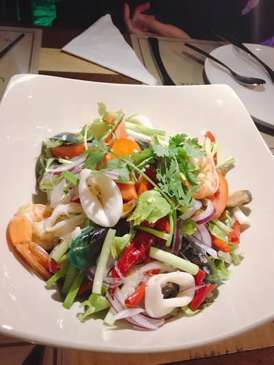 ยำวุ้นเส้นทะเล