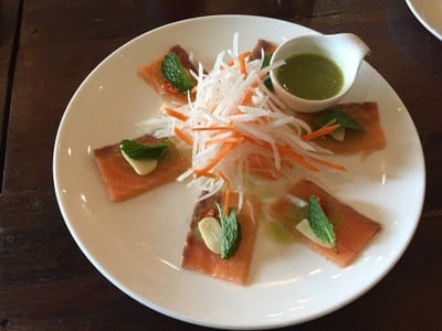 เมนูของร้าน Small Talk Cafe & Hangout