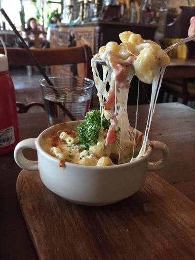 เมนูของร้าน Small Talk Cafe & Hangout