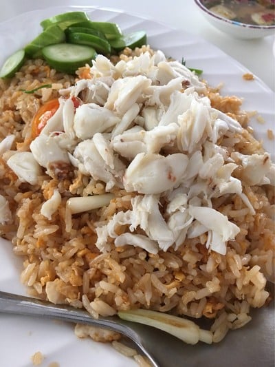 ร้านแดงอาหารทะเล (ร้านต้นตำรับตัวจริงกว่า40ปี)