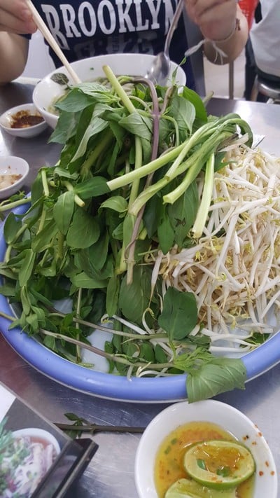 ผักให้มาจัดเต็ม