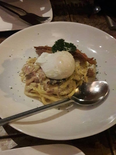 เมนูของร้าน Mellow Restaurant & Bar The Crystal