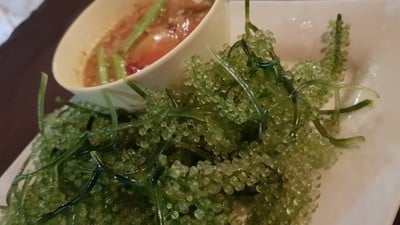 เมนูของร้าน ก๋วยเตี๋ยวต้มยำไข่หวานป่าตอง @สามกอง