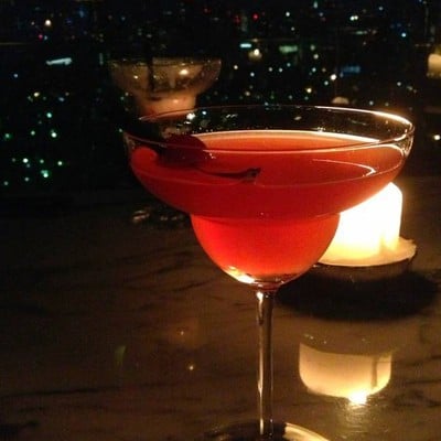 ผับ/เที่ยวกลางคืน