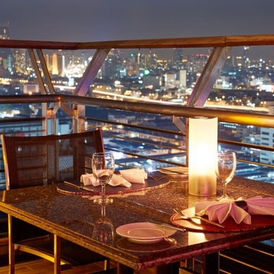Sirocco โรงแรมเลอบัว แอท สเตท ทาวเวอร์