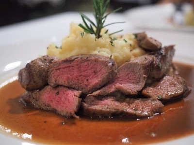 Lamb Tenderloin With Jus Sauce