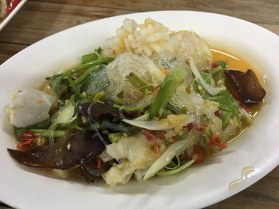 ยำวุ้นเส้นรวมมิตร