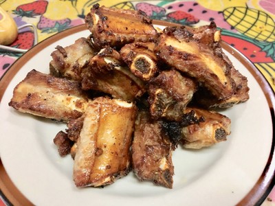วิธีทำ ซี่โครงหมูกระเทียมพริกไท วิธีทำ ซี่โครงหมูกระเทียมพริกไท