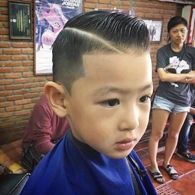 CNX HAIRCUTZ