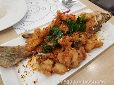 ปลากระพงทอดสามรส