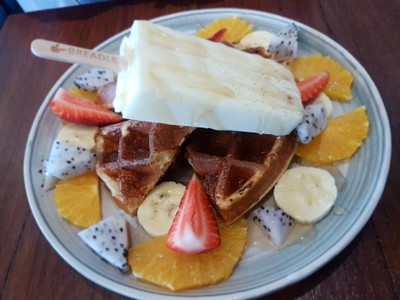 Wild fruit waffle with popsicle