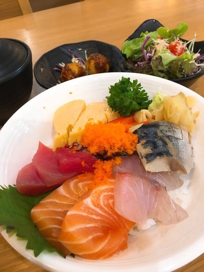 เมนูของร้าน SuShi BuNe
