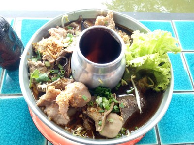 ก๋วยเตี๋ยวห้อยขา หนองจอก ฮาลาล