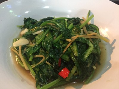 ผัดผักกาดน้อยน้ำมันหอย