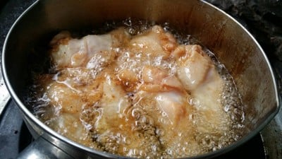 วิธีทำ ไก่ทอดกรอบซอสพริก วิธีทำ ไก่ทอดกรอบซอสพริก
