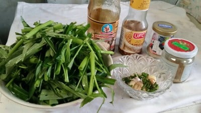 วิธีทำ ผักบุ้งผัดน้ำมันหอย วิธีทำ ผักบุ้งผัดน้ำมันหอย