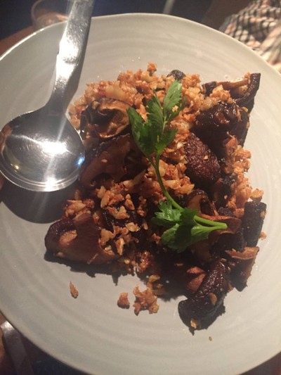 เห็ดทอดกระเทียมพริกไทย