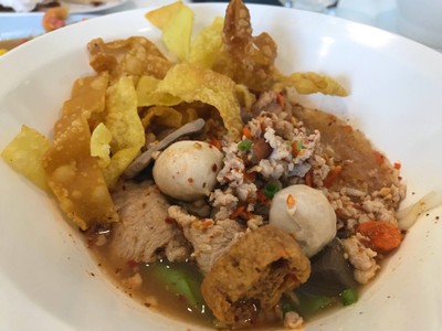 บะหมี่หมูต้มยำ40บาท