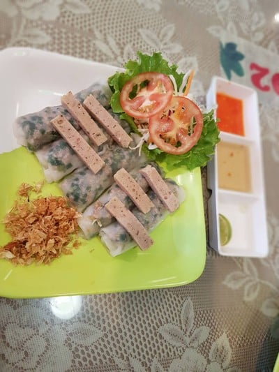 เมนูของร้าน เลอ ดานัง แหนมเนือง