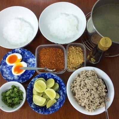 วิธีทำ วุ้นเส้นหมูสับต้มยำ วิธีทำ วุ้นเส้นหมูสับต้มยำ