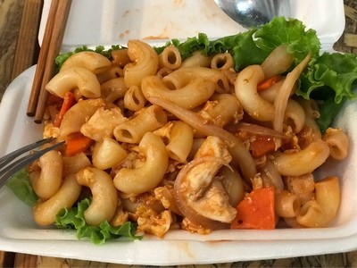 มะกะโรนีหมู