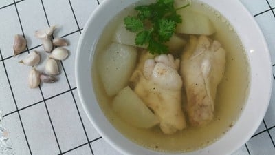 วิธีทำ ซุปหัวไช้เท้าน่องไก่