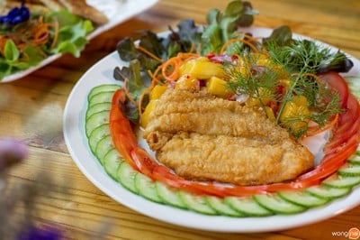 Eatery Clean Café