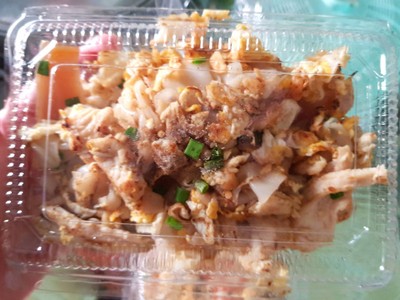 ก๋วยเตี๋ยวคั่วไก่ (50฿)