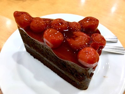 เค้กแบคเชอรี่ช็อกโกแลต