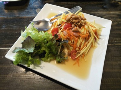 ยำมะม่วงกุ้งสด